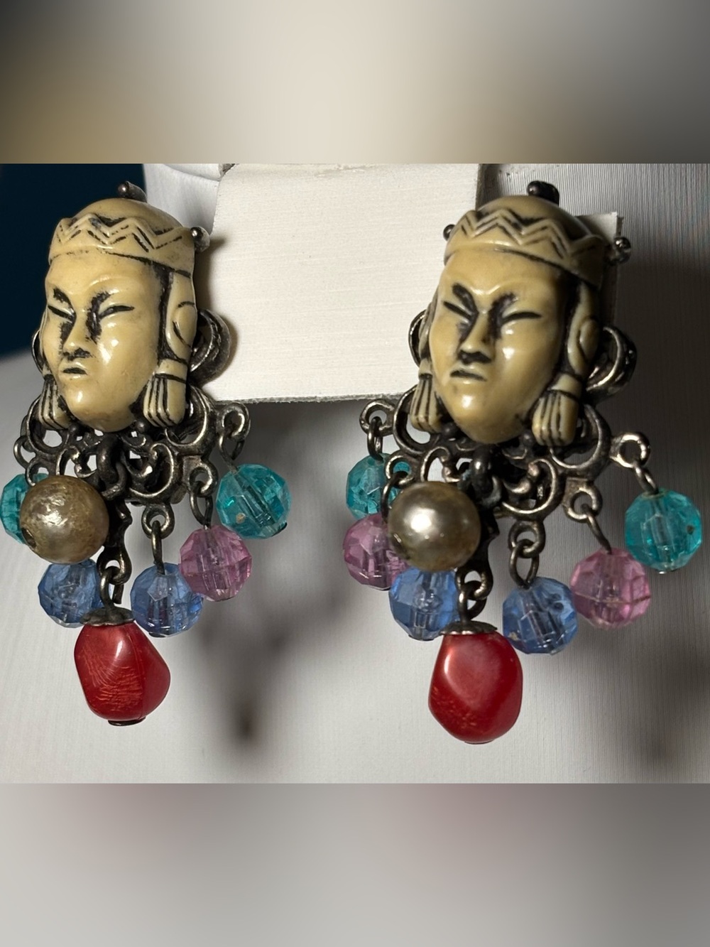 Signed Selro Asian Princess Face Clip Earrings Dangle 1.5” Vintage - Picture 3 of 8